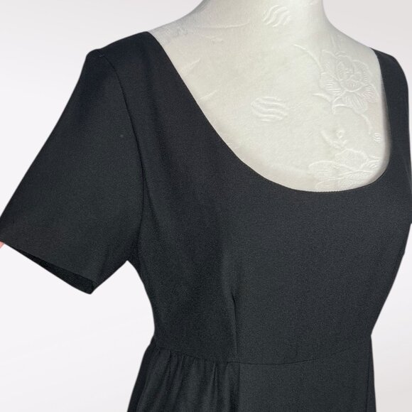 Vintage Italian Black Sheath Dress Short Sleeve Knee Length Size Small - Picture 7 of 10